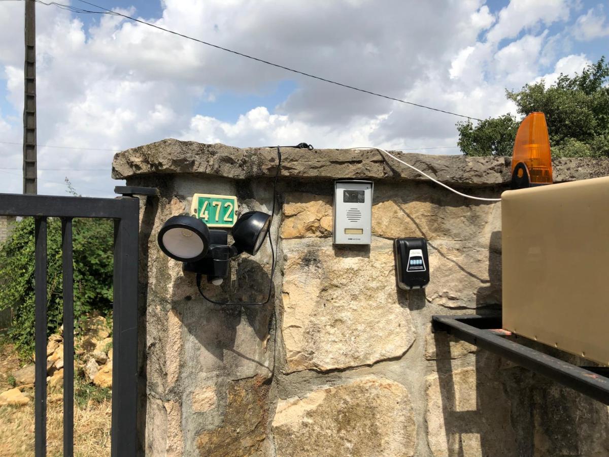 Gite Climatise Avec Piscine Sur Les Hauteurs De Bollène Kültér fotó